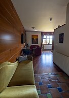 Hotel Kriunes - A city hotel by the lake