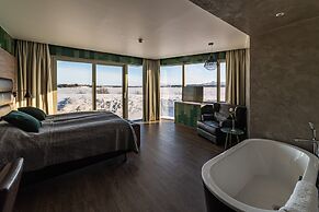 Hotel Kriunes - A city hotel by the lake