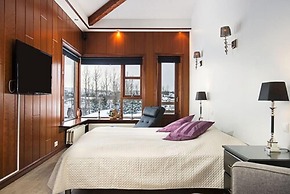 Hotel Kriunes - A city hotel by the lake