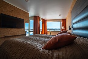 Hotel Kriunes - A city hotel by the lake