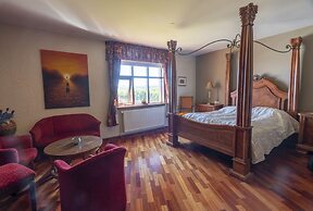 Hotel Kriunes - A city hotel by the lake