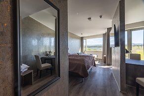 Hotel Kriunes - A city hotel by the lake