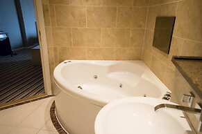 Ingliston Country Club Hotel