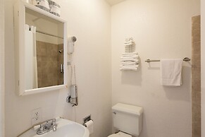 Casa Loma Hotel