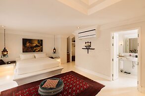 At Niman Conceptual Home