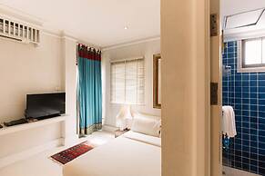 At Niman Conceptual Home