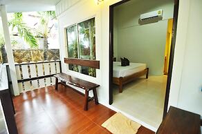 Phi Phi Twin Palms Bungalows