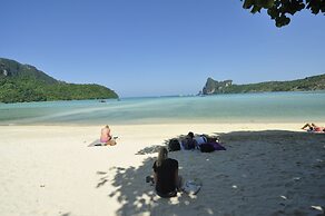 Phi Phi Twin Palms Bungalows