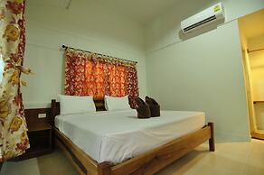 Phi Phi Twin Palms Bungalows