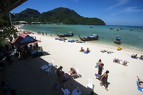 Phi Phi Twin Palms Bungalows