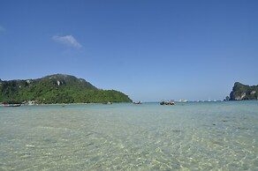 Phi Phi Twin Palms Bungalows