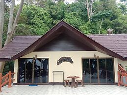 Paradise Pearl Bungalows