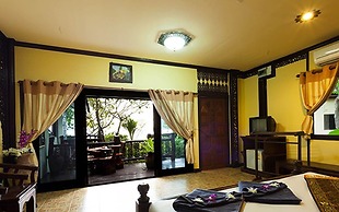 Paradise Pearl Bungalows