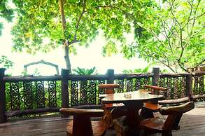 Paradise Pearl Bungalows