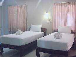 JJ Bungalow & Guest house