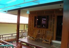 JJ Bungalow & Guest house