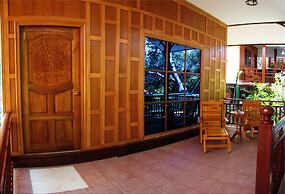 JJ Bungalow & Guest house