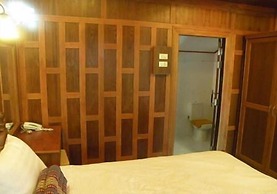 JJ Bungalow & Guest house