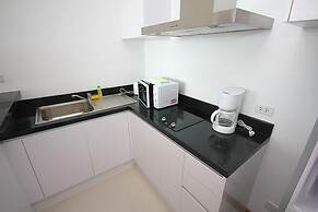 Tropical Sea View Residence