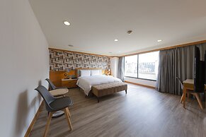 Shihzuwan Hotel - Kaohsiung Station