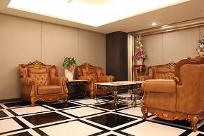 Shihzuwan Hotel - Kaohsiung Station