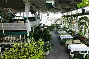 Minh Chau Hotel