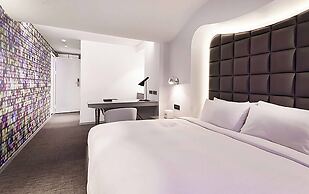 Royal Hotel Group Central Park Branch