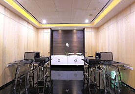 Royal Group Hotel Ho Yi Branch