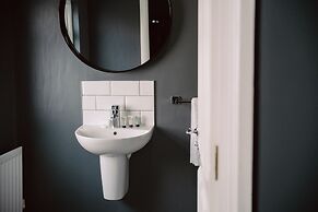 The 1852 - Self Check-in