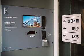 The 1852 - Self Check-in