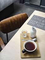 The 1852 - Self Check-in