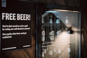 The 1852 - Self Check-in