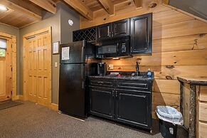 The Lodges at Sunset Village