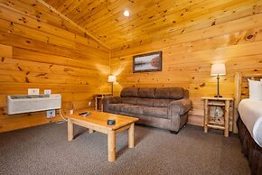 The Lodges at Sunset Village