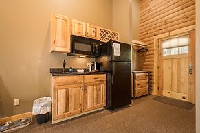 The Lodges at Sunset Village