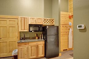 The Lodges at Sunset Village