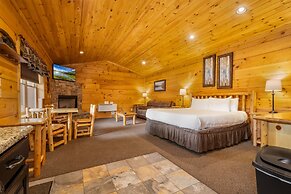 The Lodges at Sunset Village