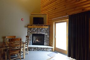 The Lodges at Sunset Village