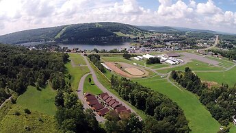 The Lodges at Sunset Village