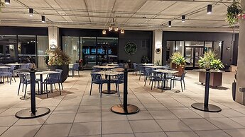 Holiday Inn Lancaster by IHG