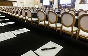 Holiday Inn Lancaster by IHG