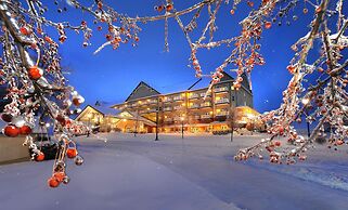 Carlisle Inn Sugarcreek