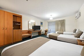 Pegasus Motor Inn and Serviced Apartments