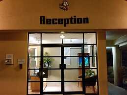 Pegasus Motor Inn and Serviced Apartments