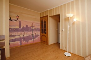 Apartments on Vostochnoy Ieropolis-3