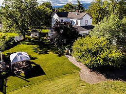 Bybee's Historic Inn