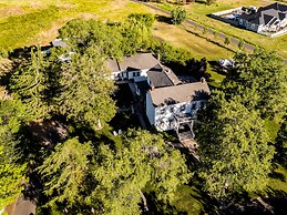 Bybee's Historic Inn