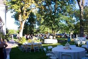 Bybee's Historic Inn