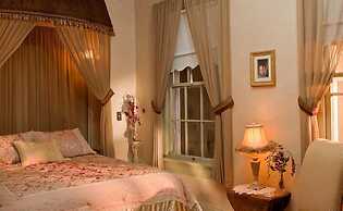 Bybee's Historic Inn