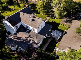 Bybee's Historic Inn